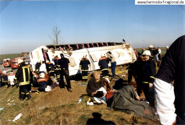2002-02-16 Unfall A 9 bei Eise 04.jpg