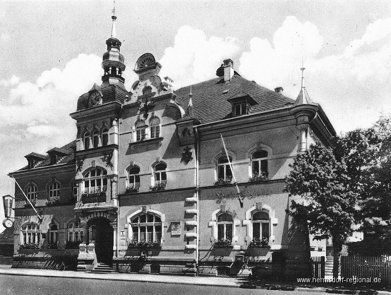 Gemeindesparkasse Hermsdorf, mit Sitz im Rathaus