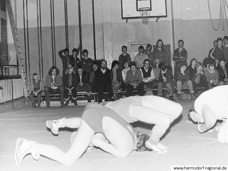 1983-11-00_Wettkampf-Ringer_06